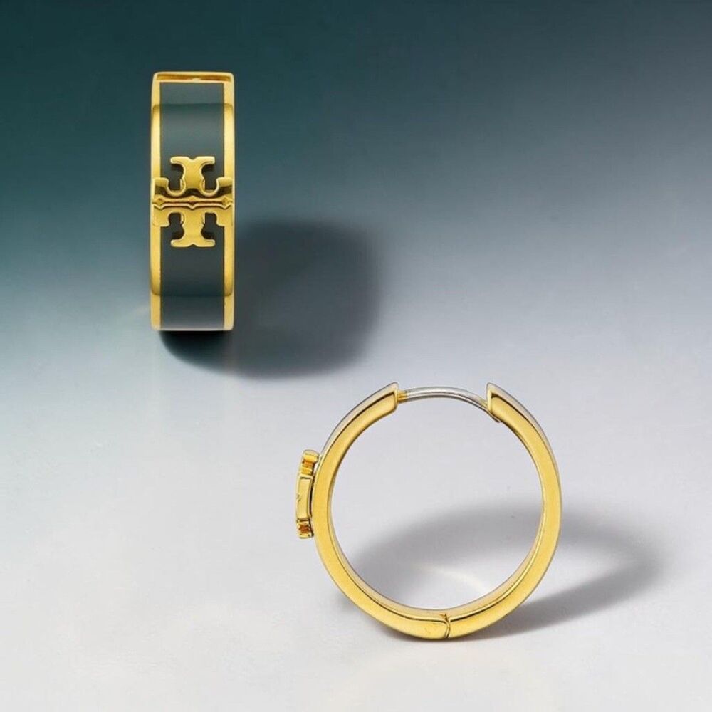 Tory Burch Kira Enamel Huggies Hoop Earrings in Dark Green & Gold NEW Classic